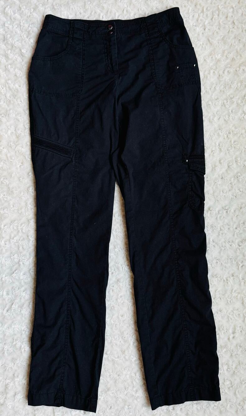 Chico's Womens Zenergy Black Cargo Utility Cotton Pants Size 0 Size 4